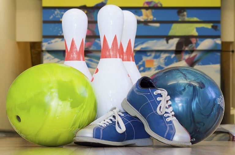 Bowling Shoes Vs Regular Shoes Ultimate Indoor Sports